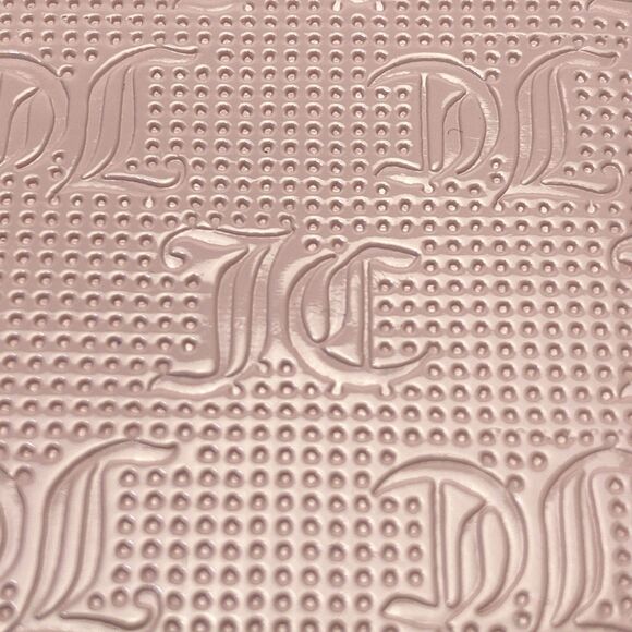 Juicy Couture Pink Zip Around Wallet Heart Charm Small Patent Logo Embossed Y2K - Picture 3 of 15